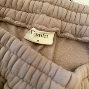 Comfrt Beige Sweatpants